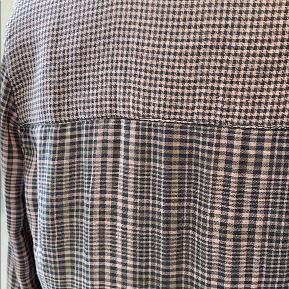 Mauve and gray Plaid button down shirt - Picture 4 of 5